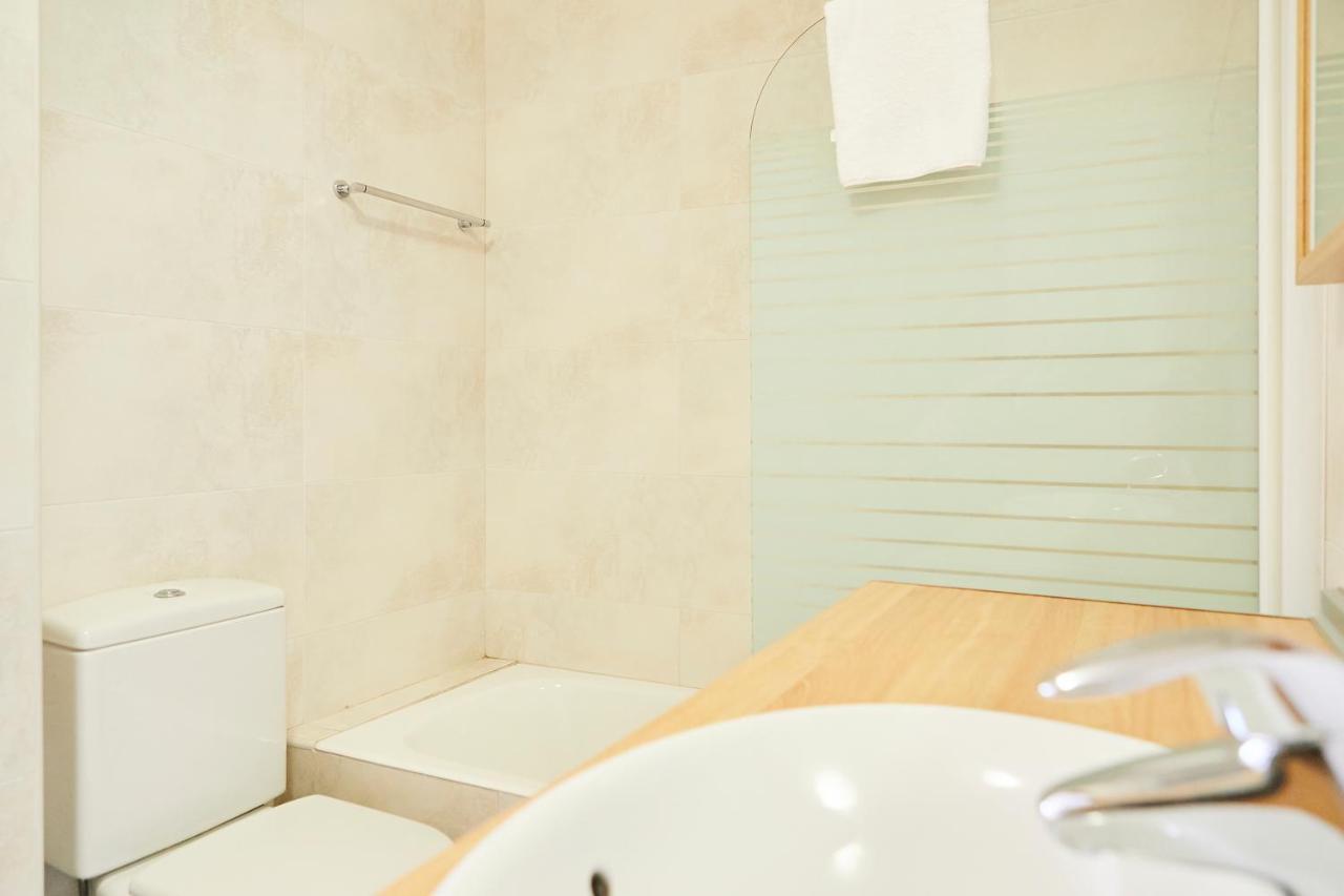 Urumea 4 - Apartamento con parking San Sebastian Bagian luar foto