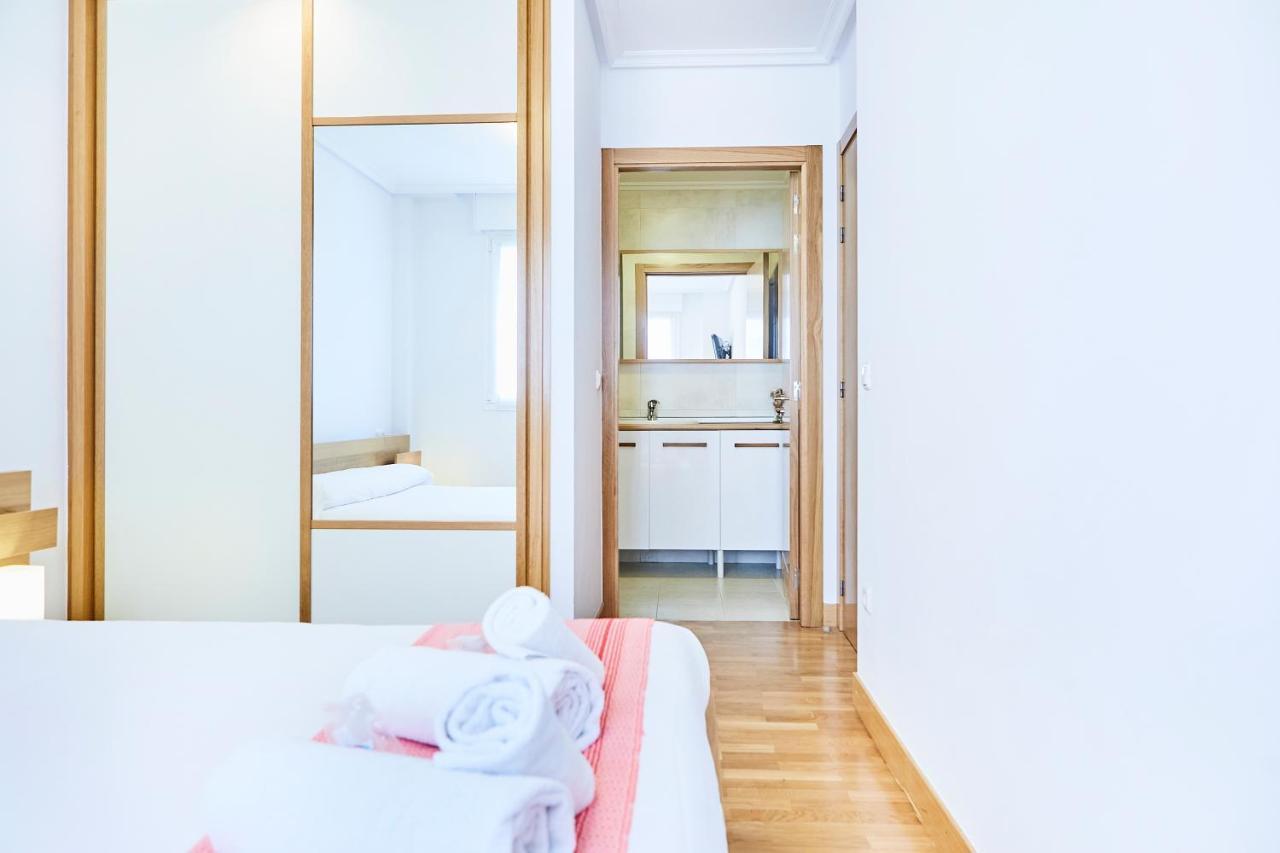 Urumea 4 - Apartamento con parking San Sebastian Bagian luar foto