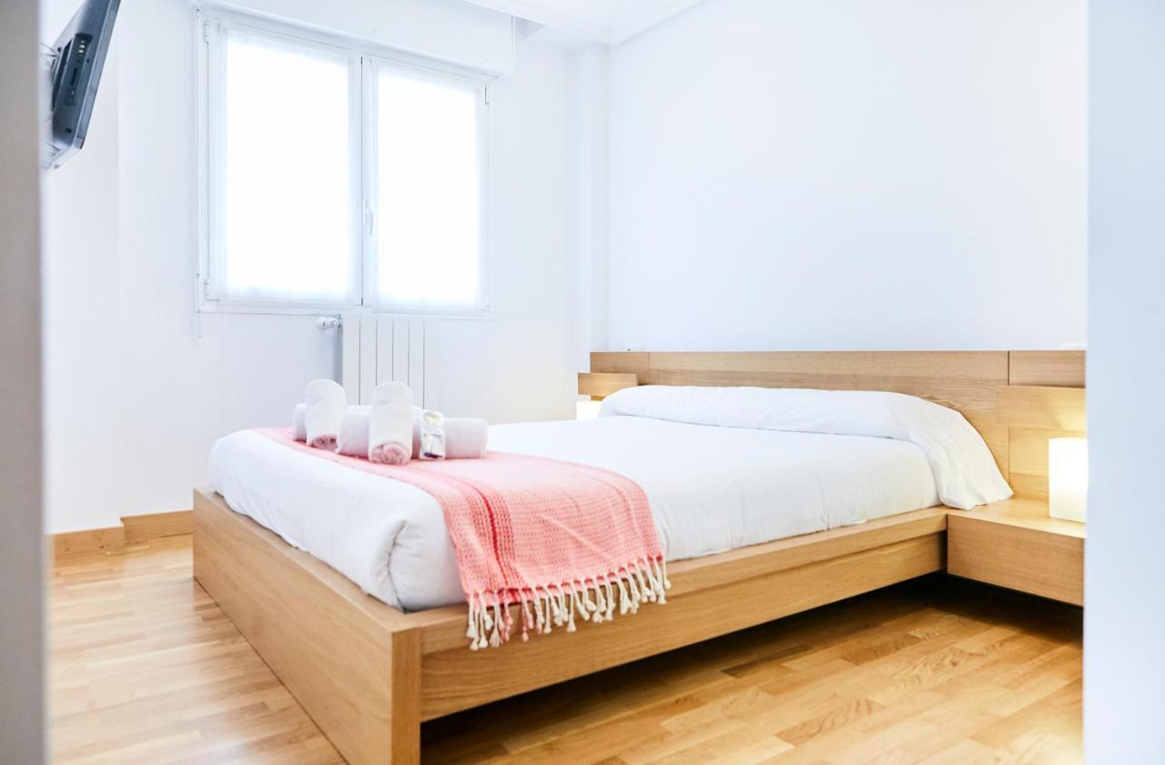 Urumea 4 - Apartamento con parking San Sebastian Bagian luar foto